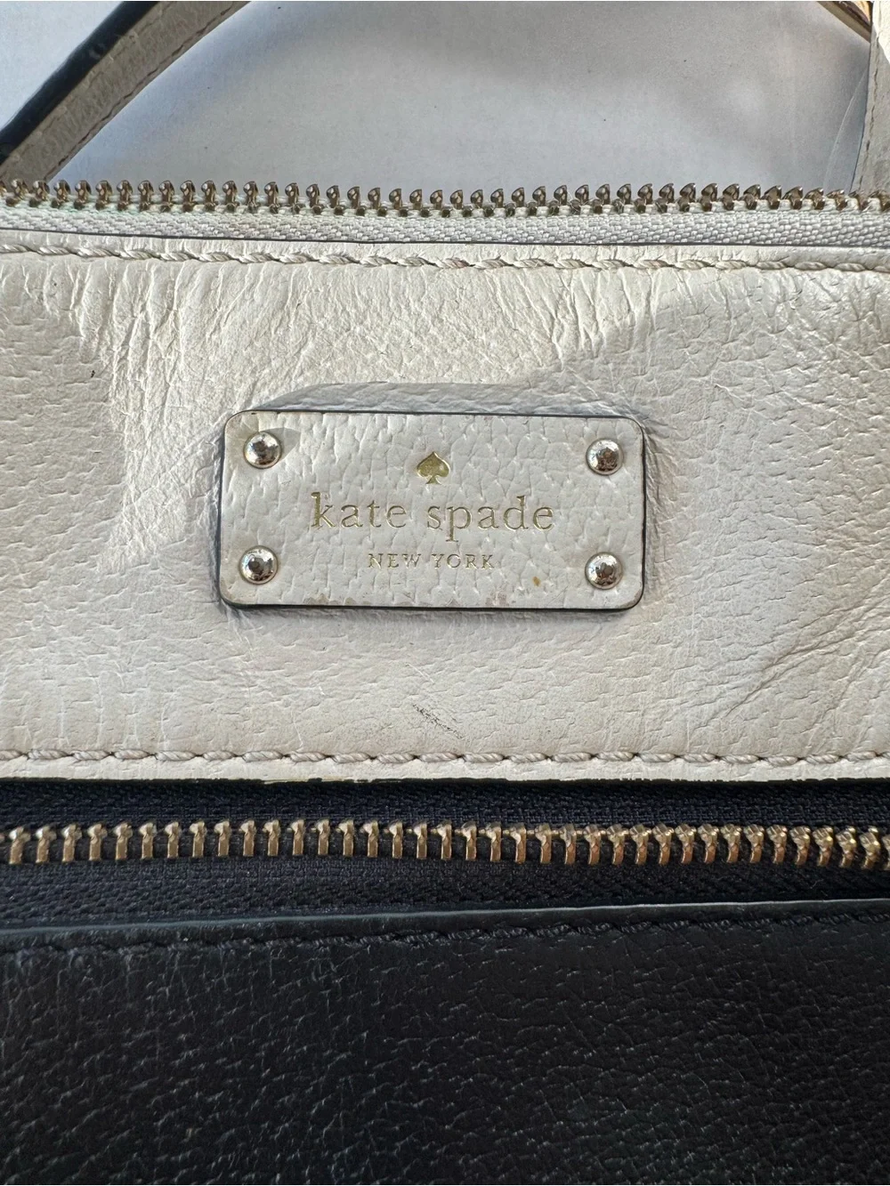 Kate Spade Two-Tone Black and Cream Crossbody Bag - Designer Style